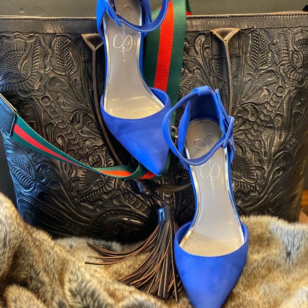 STUNNING genuine kid Suede stilettos